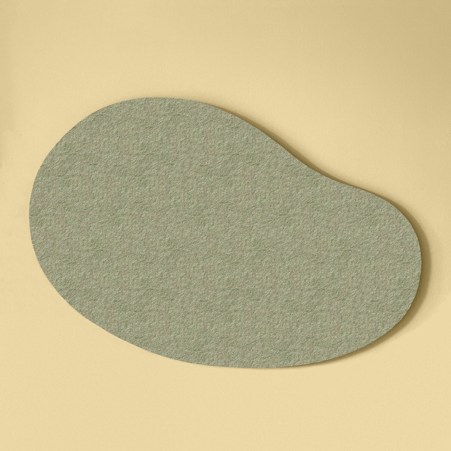 Pebble pinboard