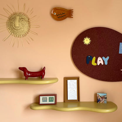 Float shelf