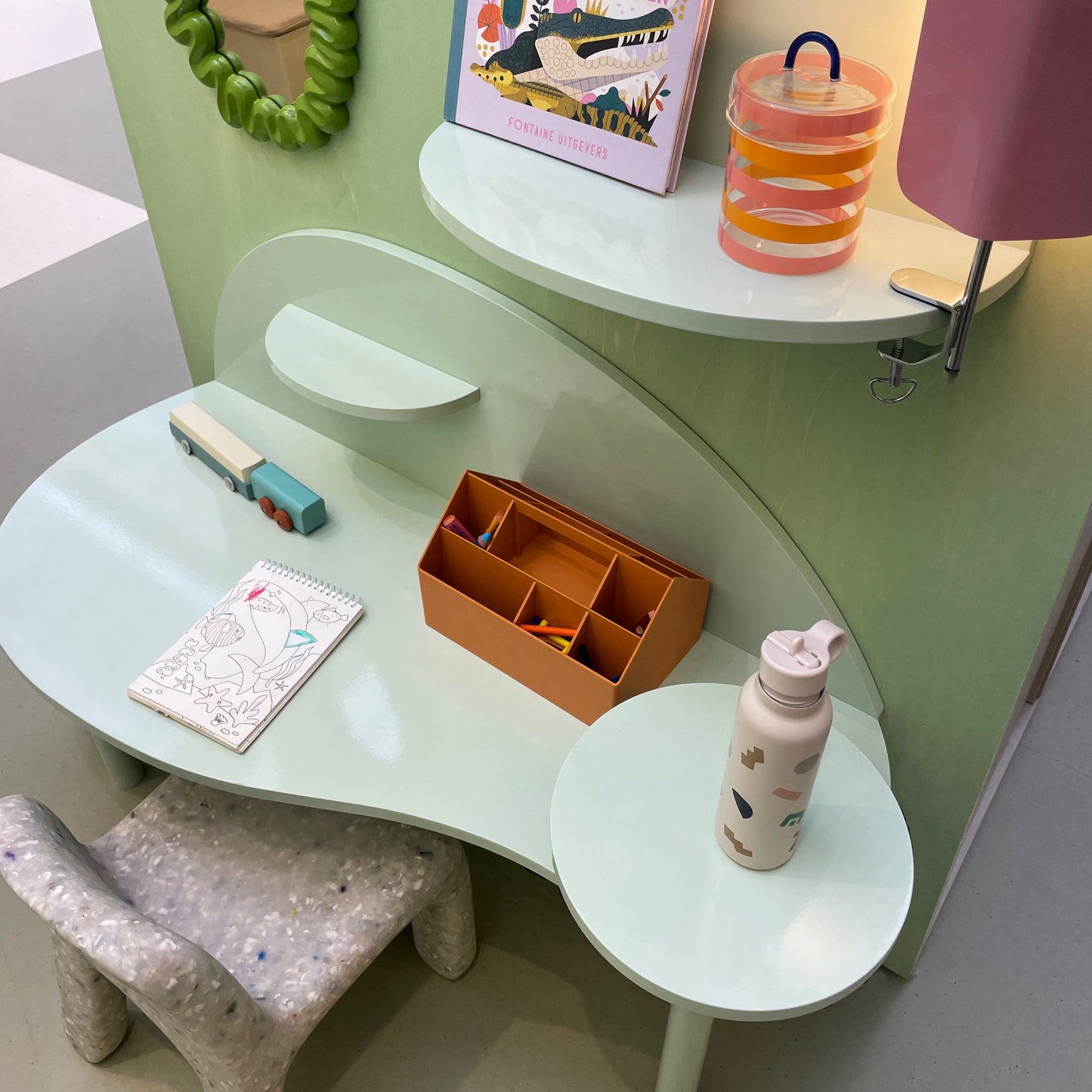 Dunes desk