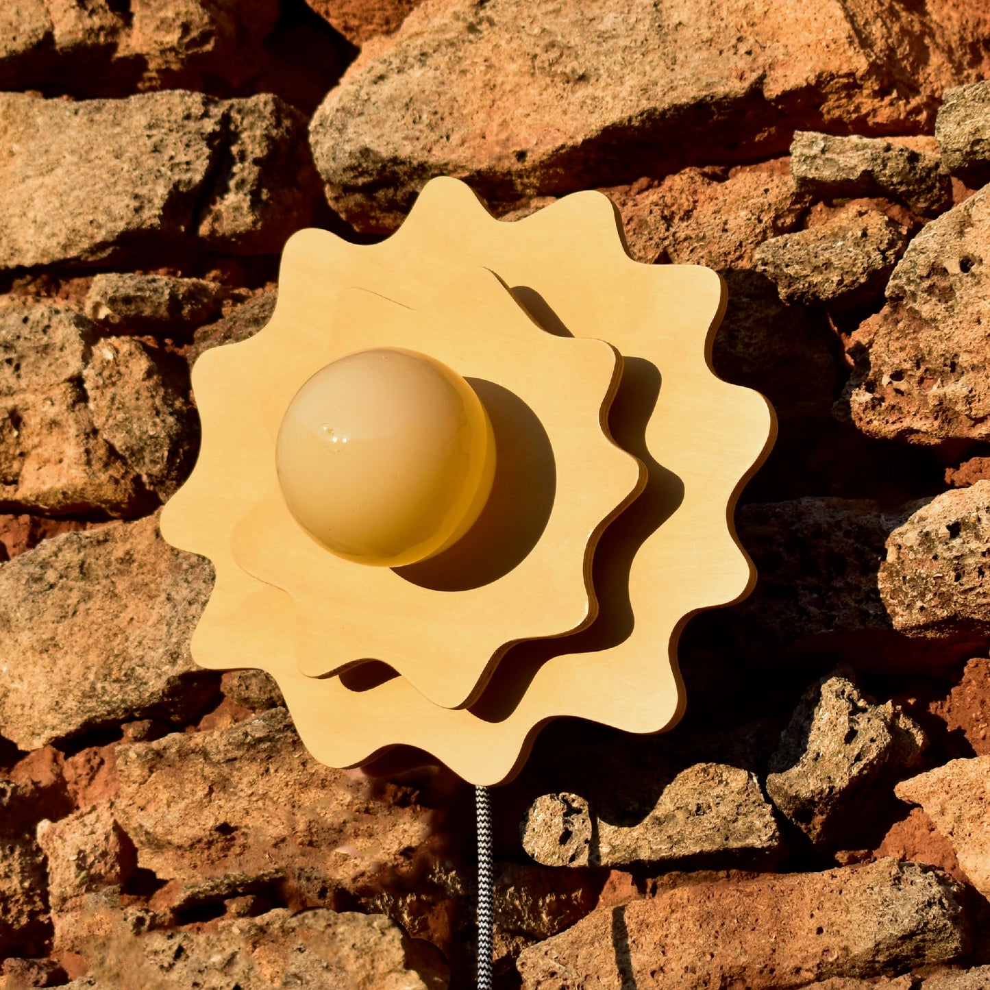 Sunny lamp